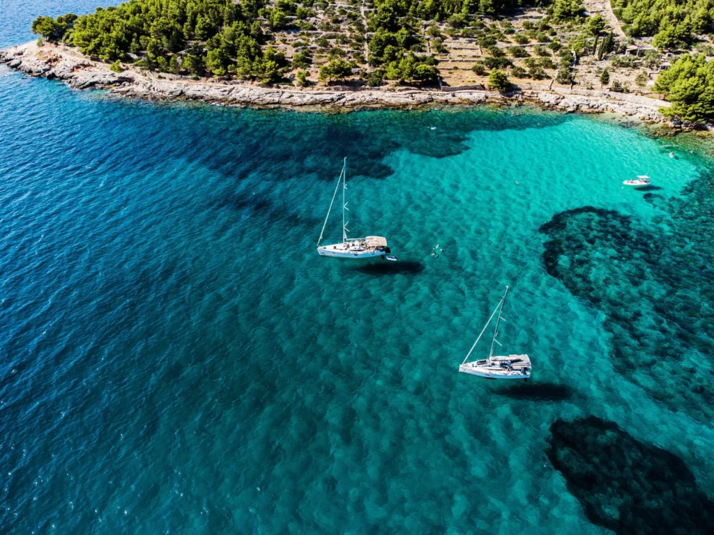 Boat Trips & Yacht Charters